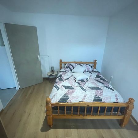 L'Oppidum D'Alesia Apartment Venarey-les-Laumes ภายนอก รูปภาพ